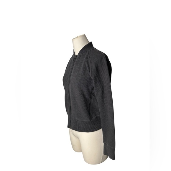 LULULEMON On Repeat Bomber jacket size 6 - Picture 4 of 9